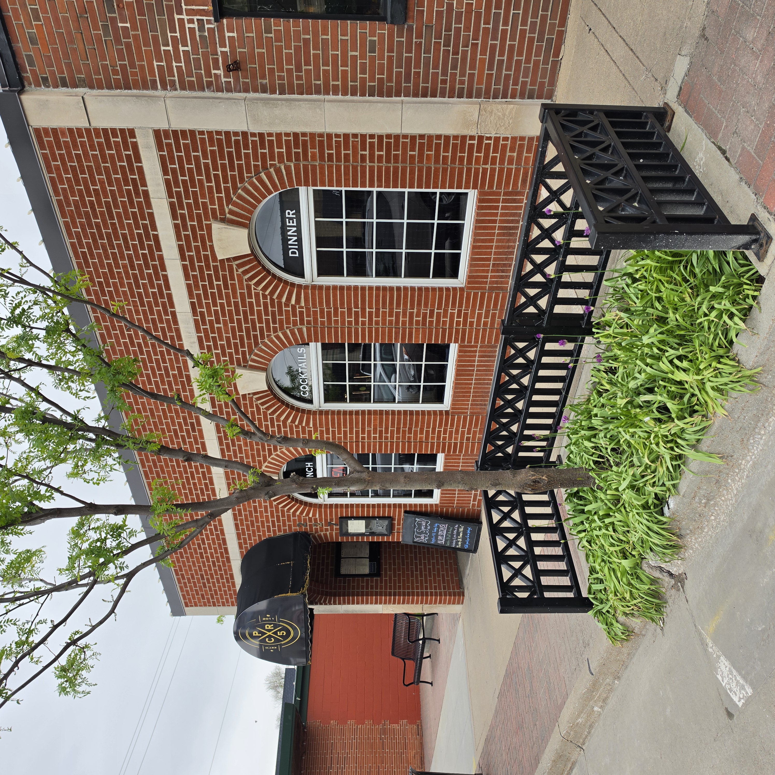 Cooper’s on 5th (West Des Moines)
